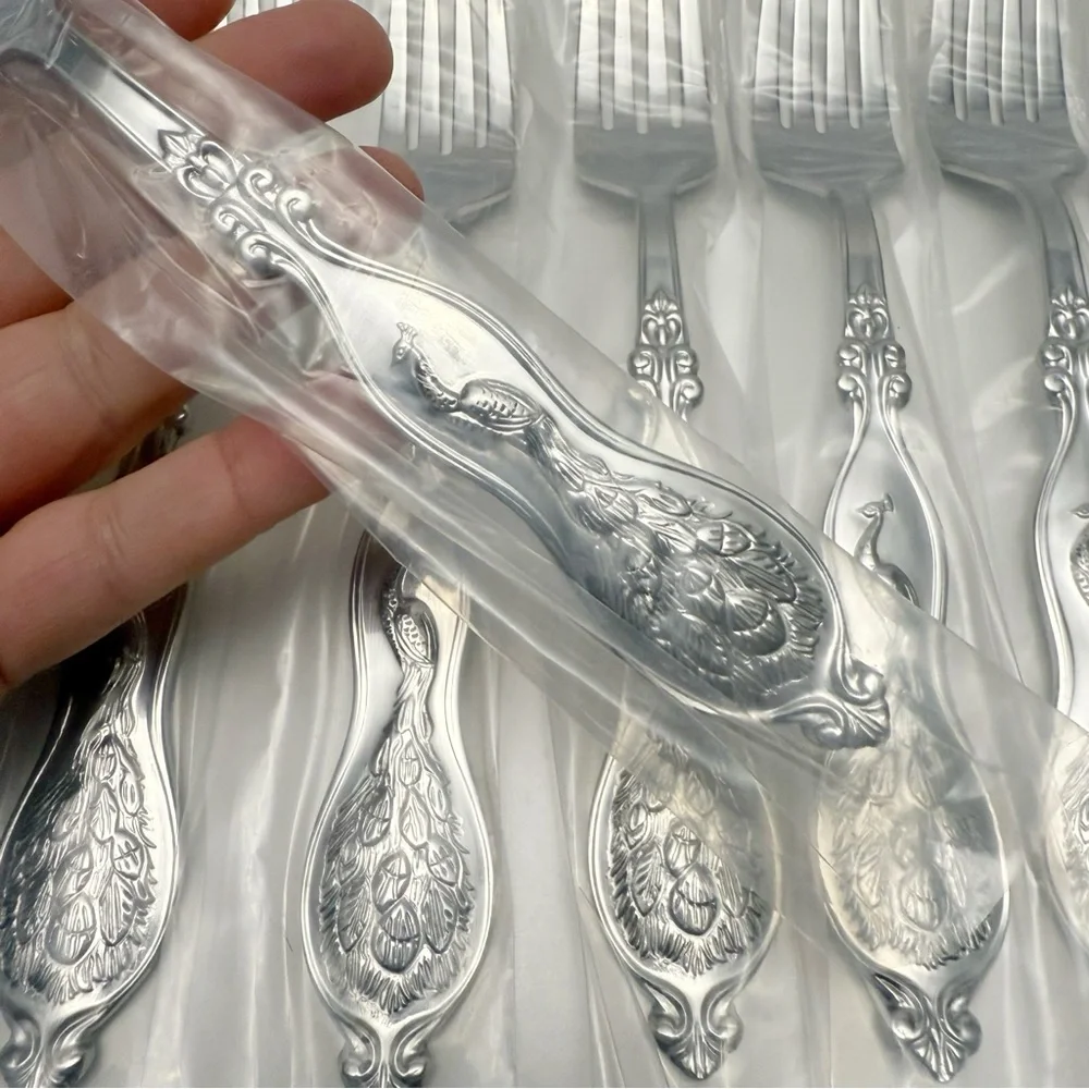 Wallace Peacock Set of 8 Dinner Forks Stainless Steel 18/10 NEW